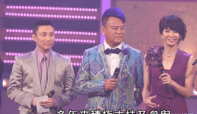 陈百祥娱乐圈辈分_陈百祥 铜紫荆星章 家国情怀